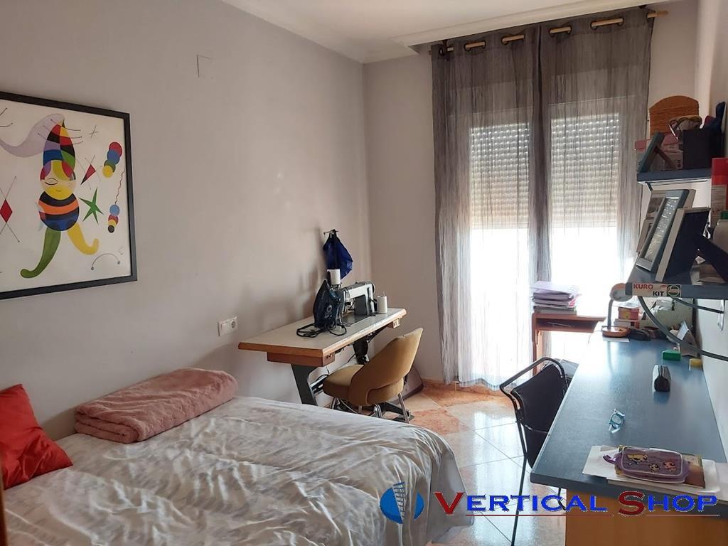 For sale of bungalow in Caudete