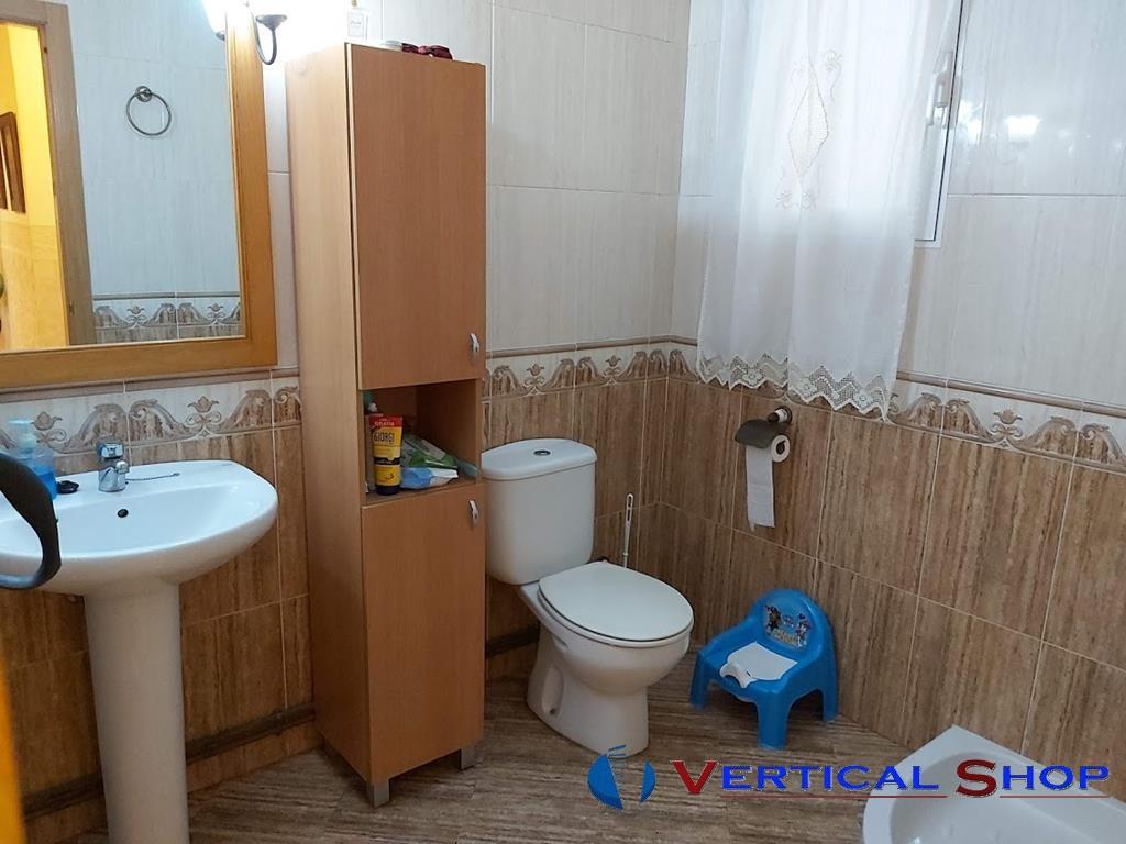 For sale of bungalow in Caudete