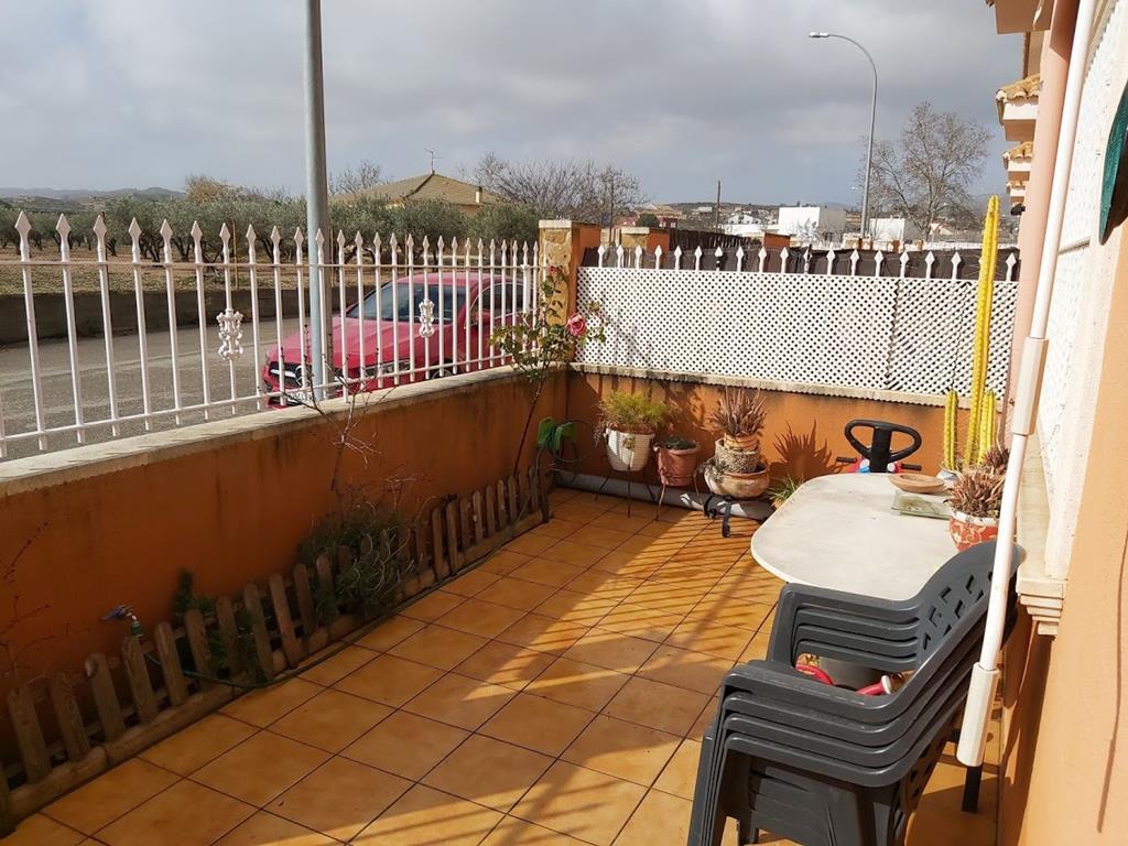 For sale of bungalow in Caudete