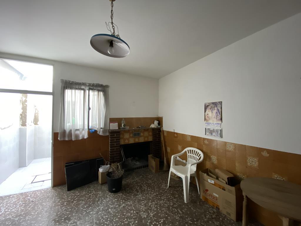 For sale of house in Caudete