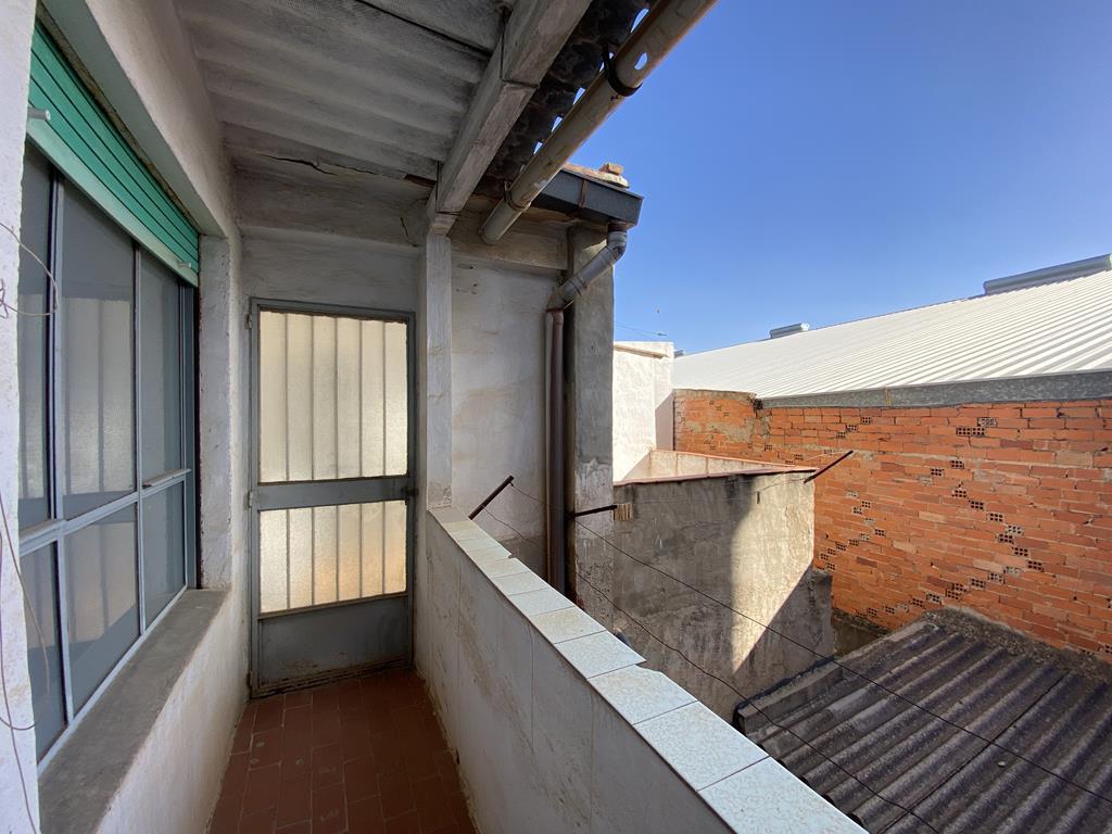 For sale of house in Caudete