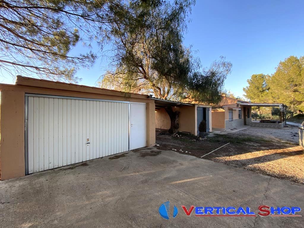 Venta de chalet en Caudete