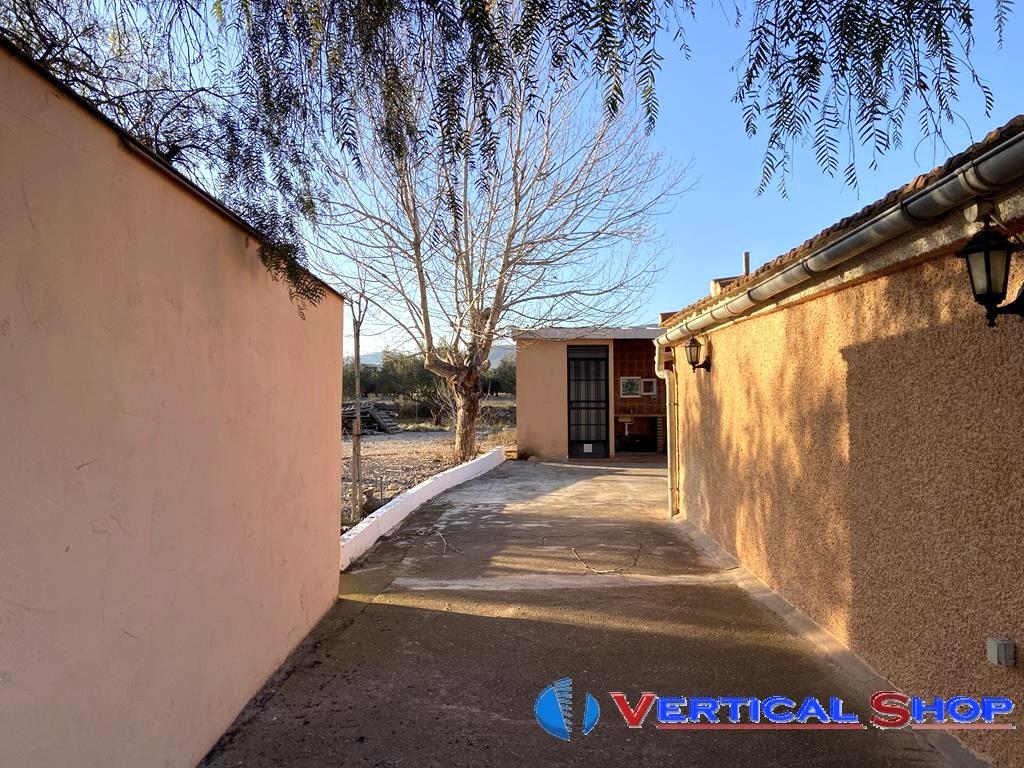Venta de chalet en Caudete