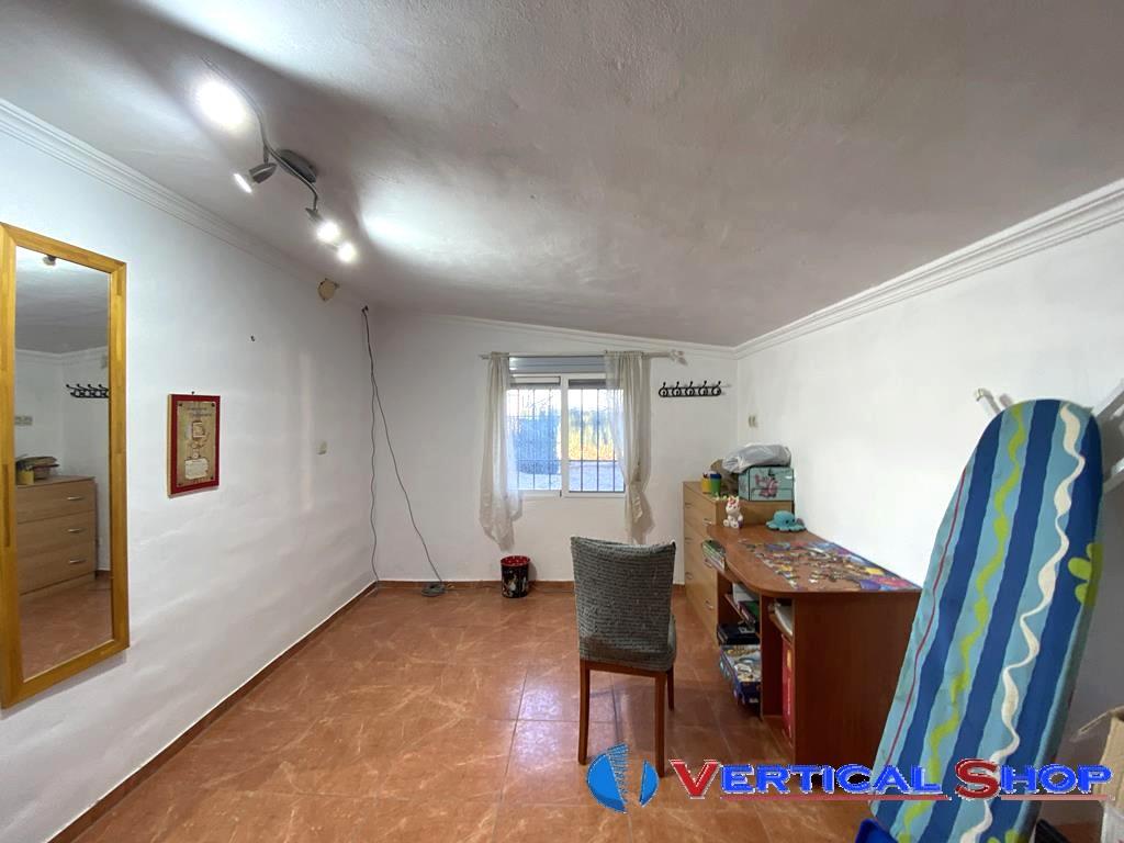 Venta de chalet en Caudete
