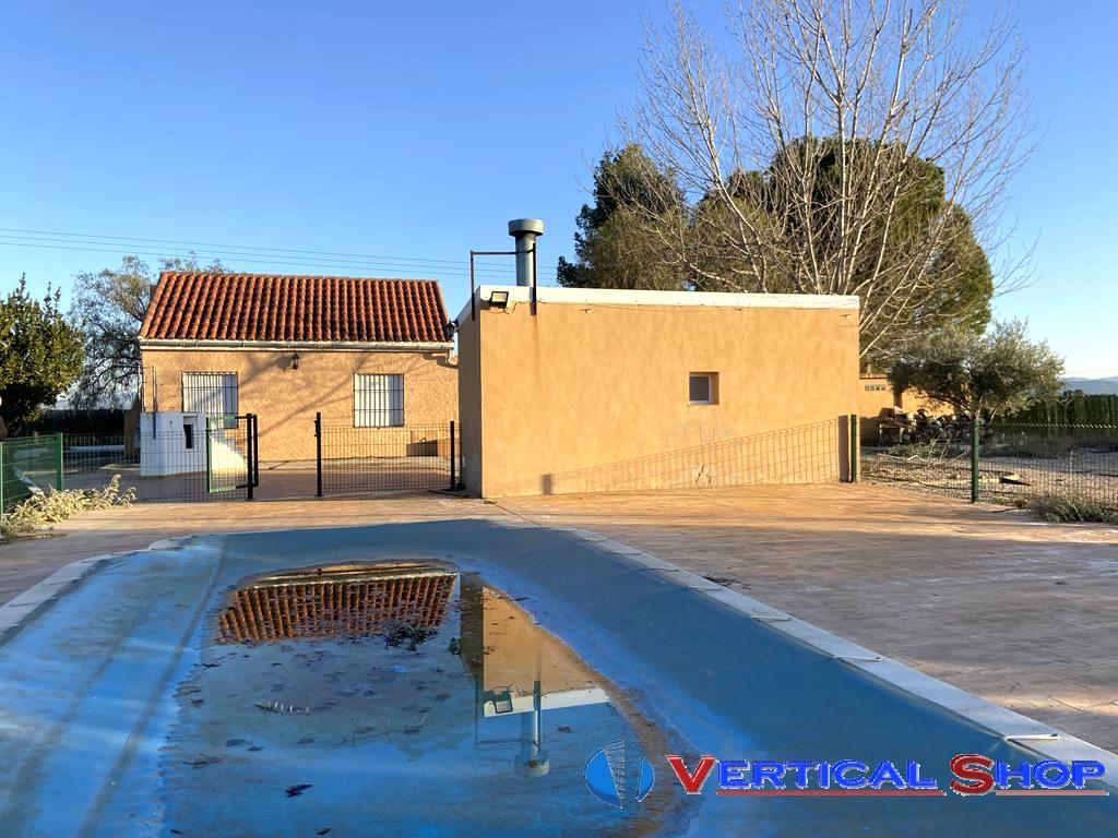 Venta de chalet en Caudete
