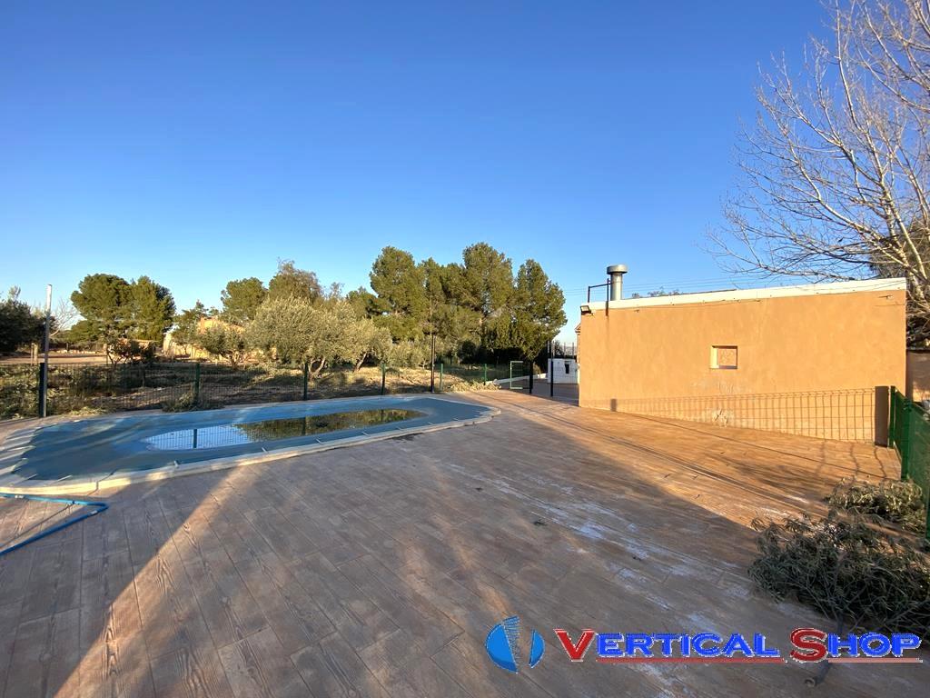 Venta de chalet en Caudete