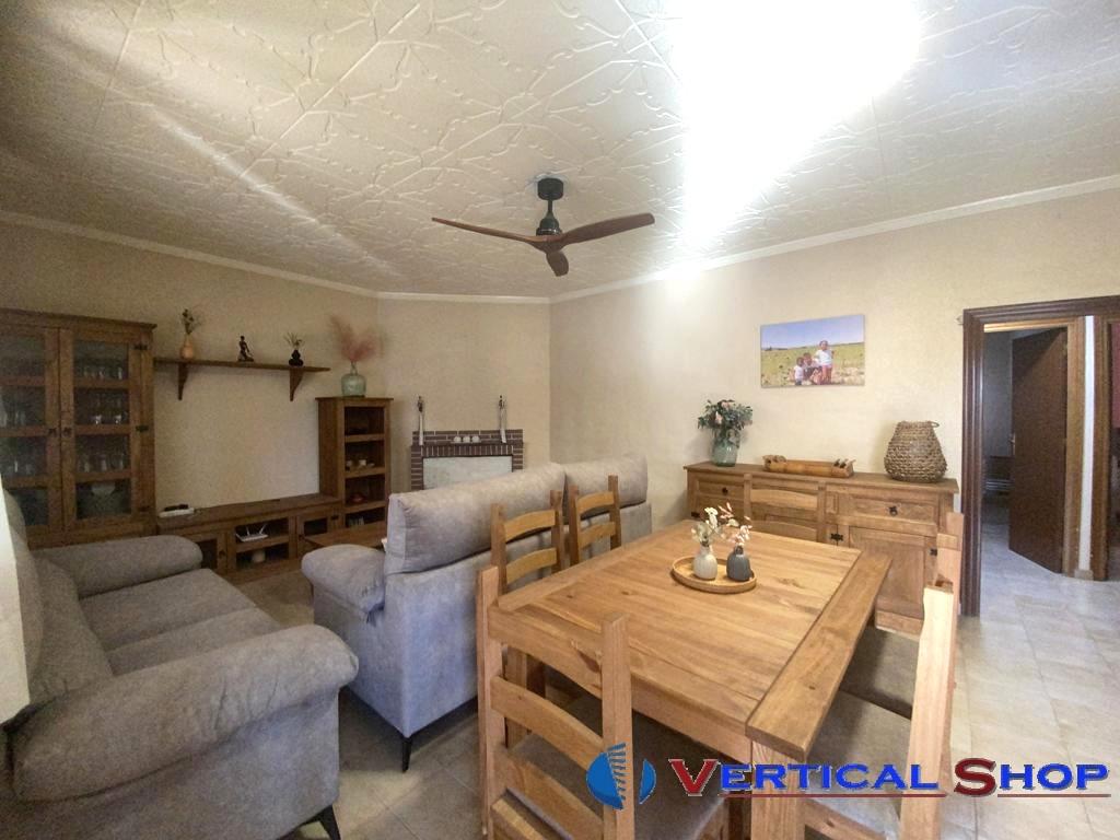 For sale of chalet in Villena