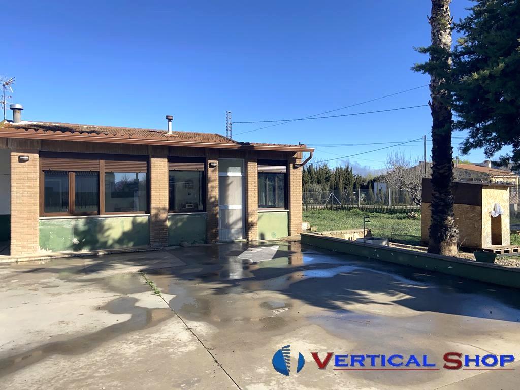 For sale of chalet in Villena