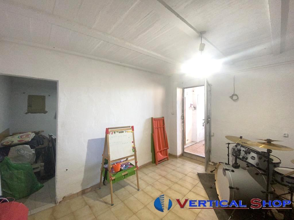For sale of chalet in Villena
