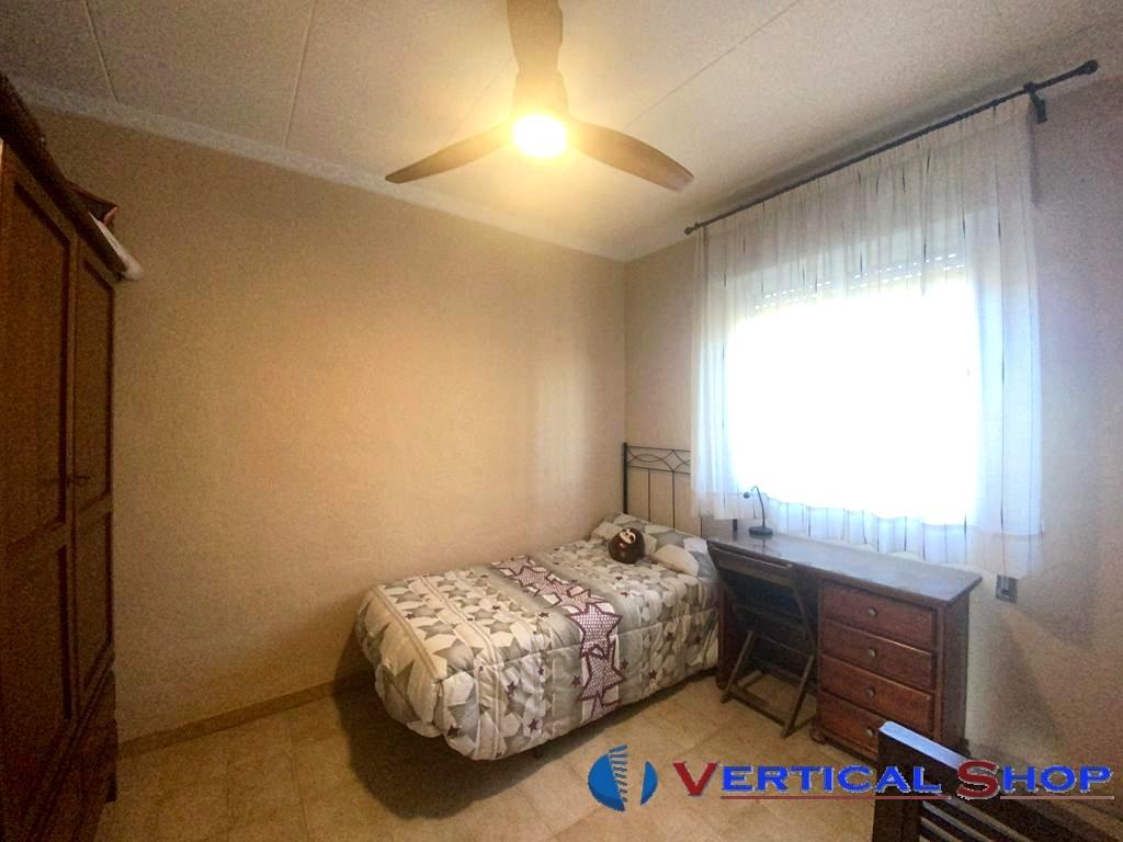 For sale of chalet in Villena