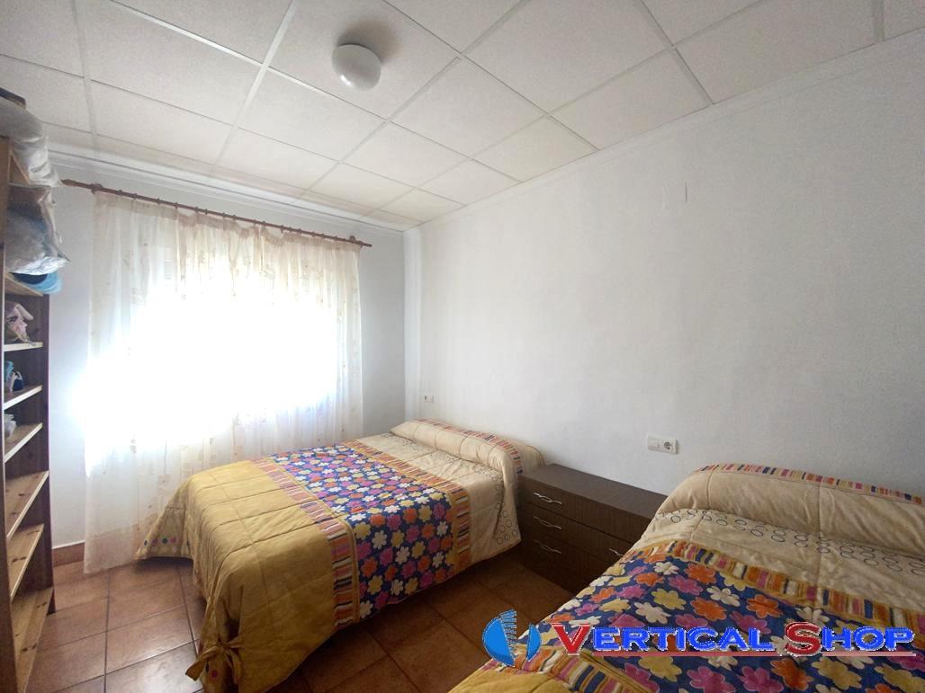 For sale of chalet in Caudete