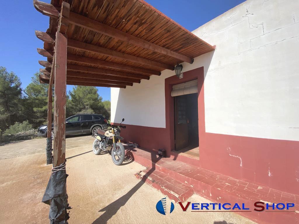 For sale of chalet in Villena