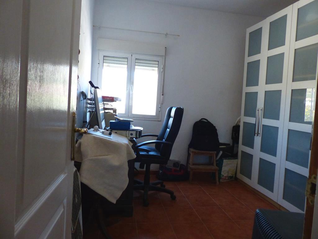 For sale of chalet in Caudete