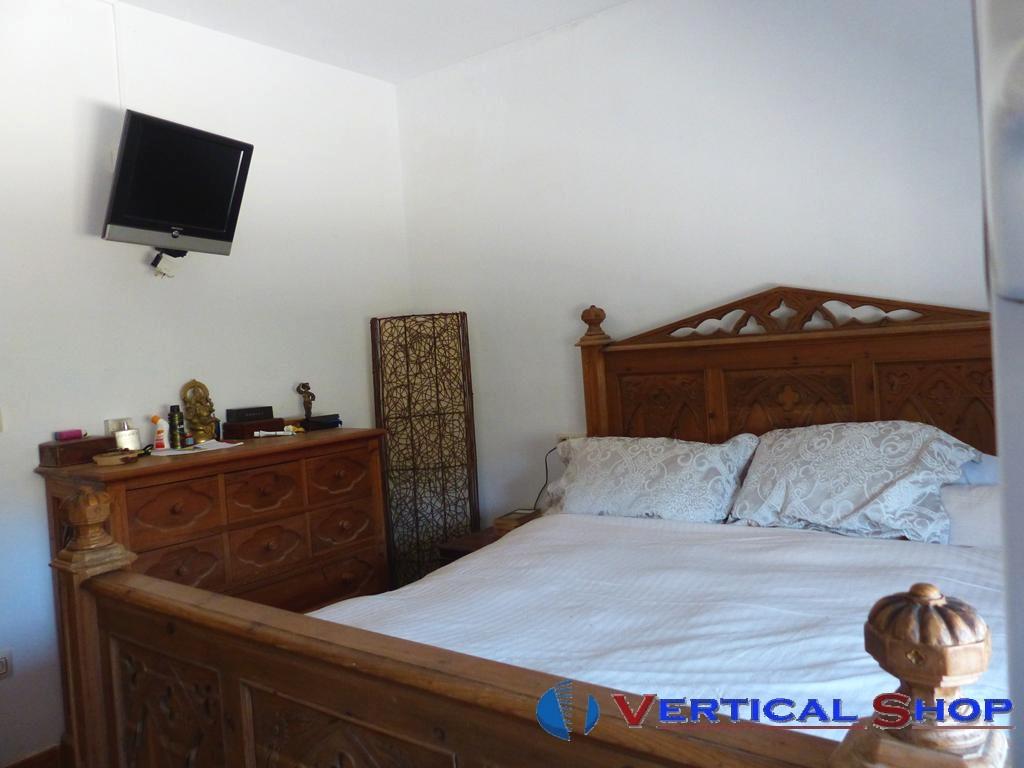 For sale of chalet in Caudete