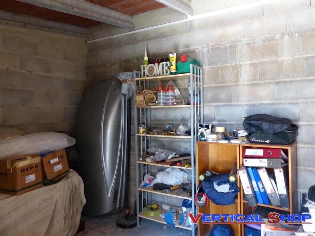 For sale of chalet in Caudete