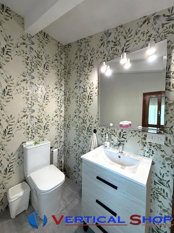 For sale of chalet in Caudete