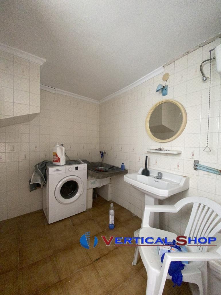 For sale of house in Caudete