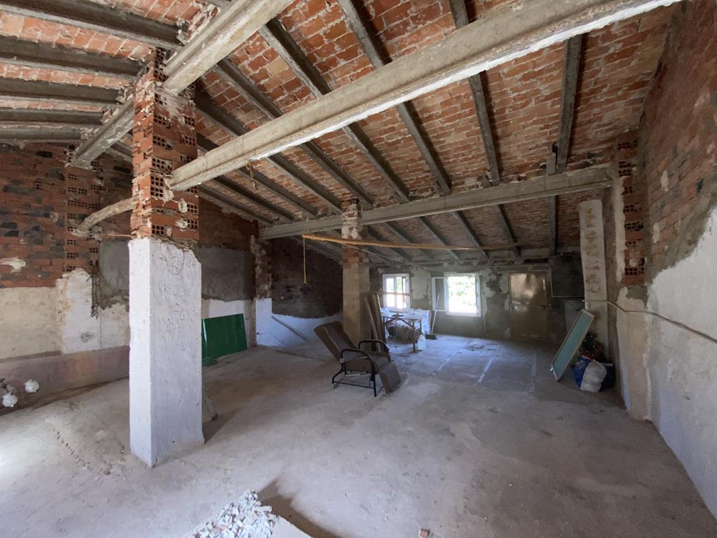 For sale of house in Caudete