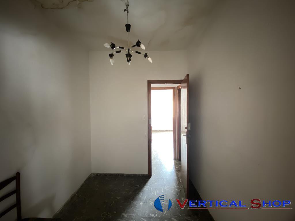 For sale of house in Caudete