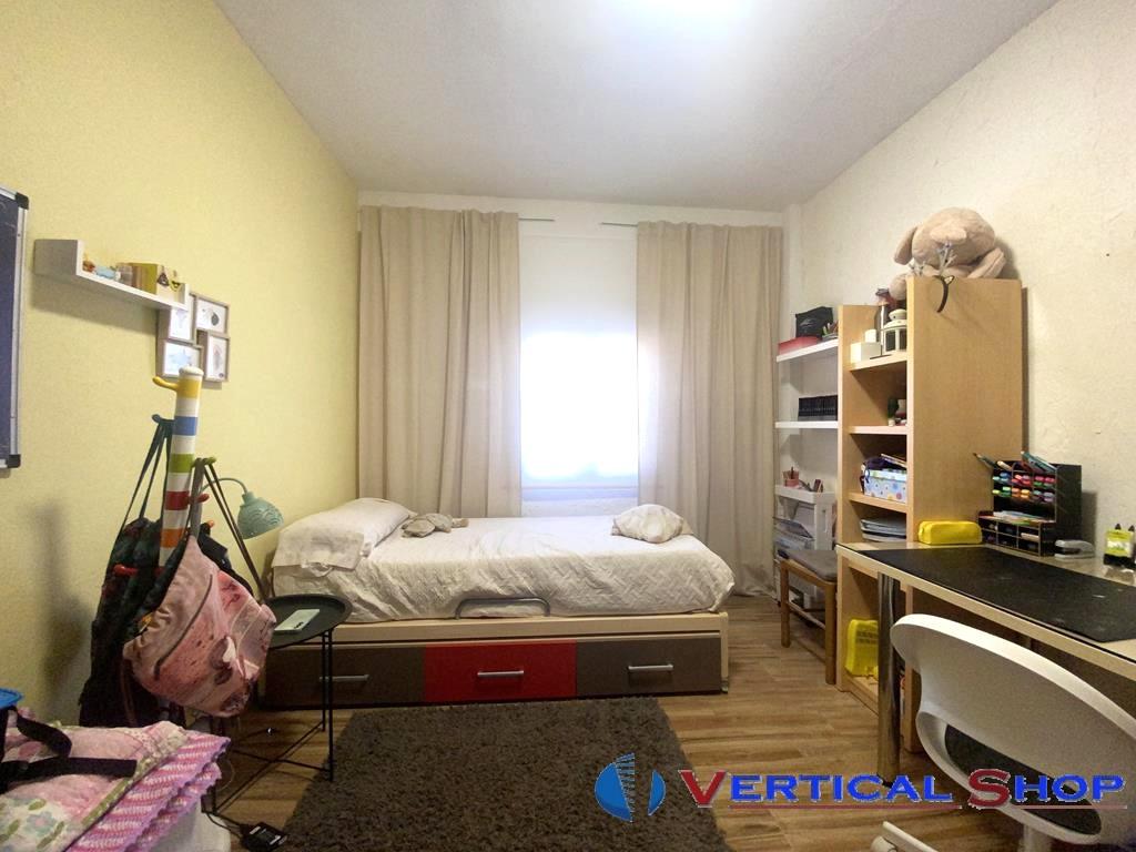 For sale of chalet in Caudete