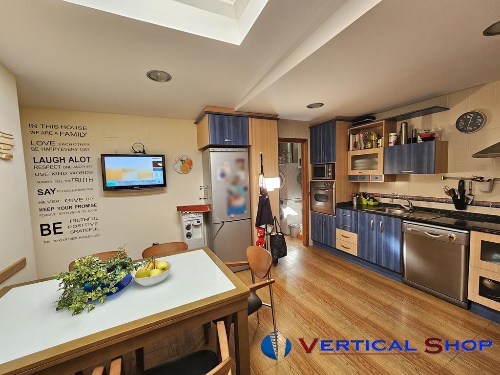 For sale of house in Caudete