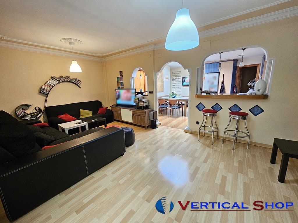 For sale of house in Caudete