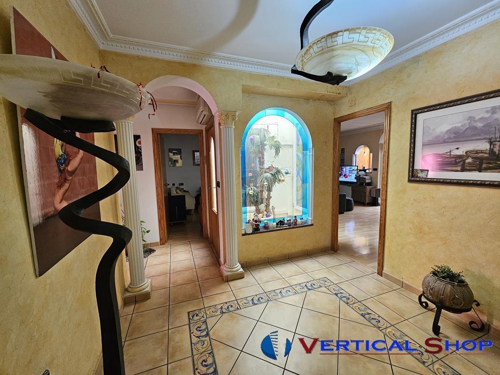 For sale of house in Caudete