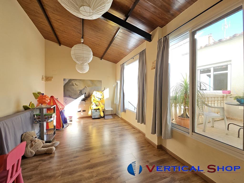 For sale of house in Caudete