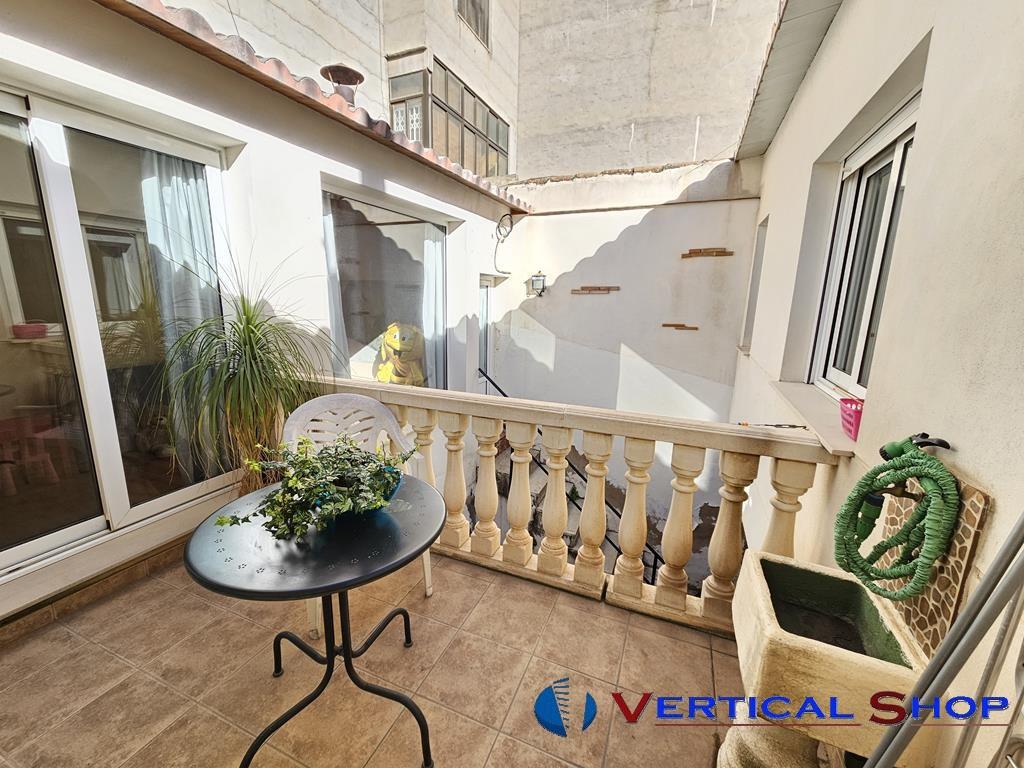 For sale of house in Caudete