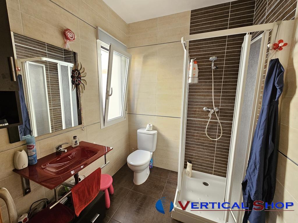 For sale of house in Caudete