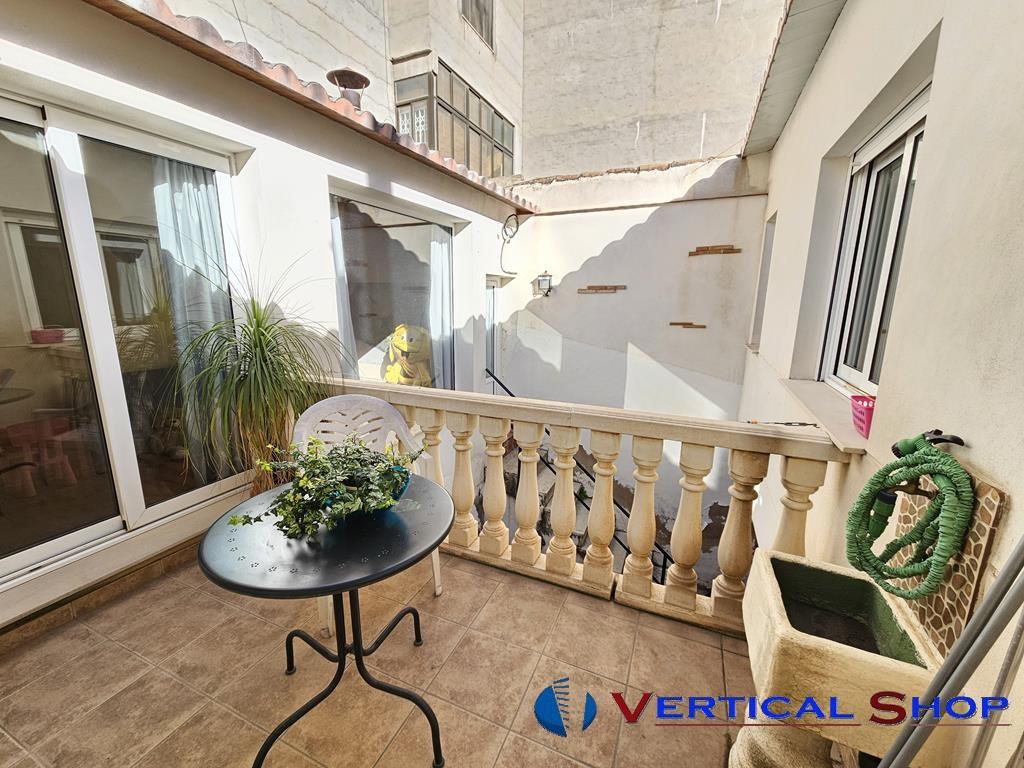 For sale of house in Caudete