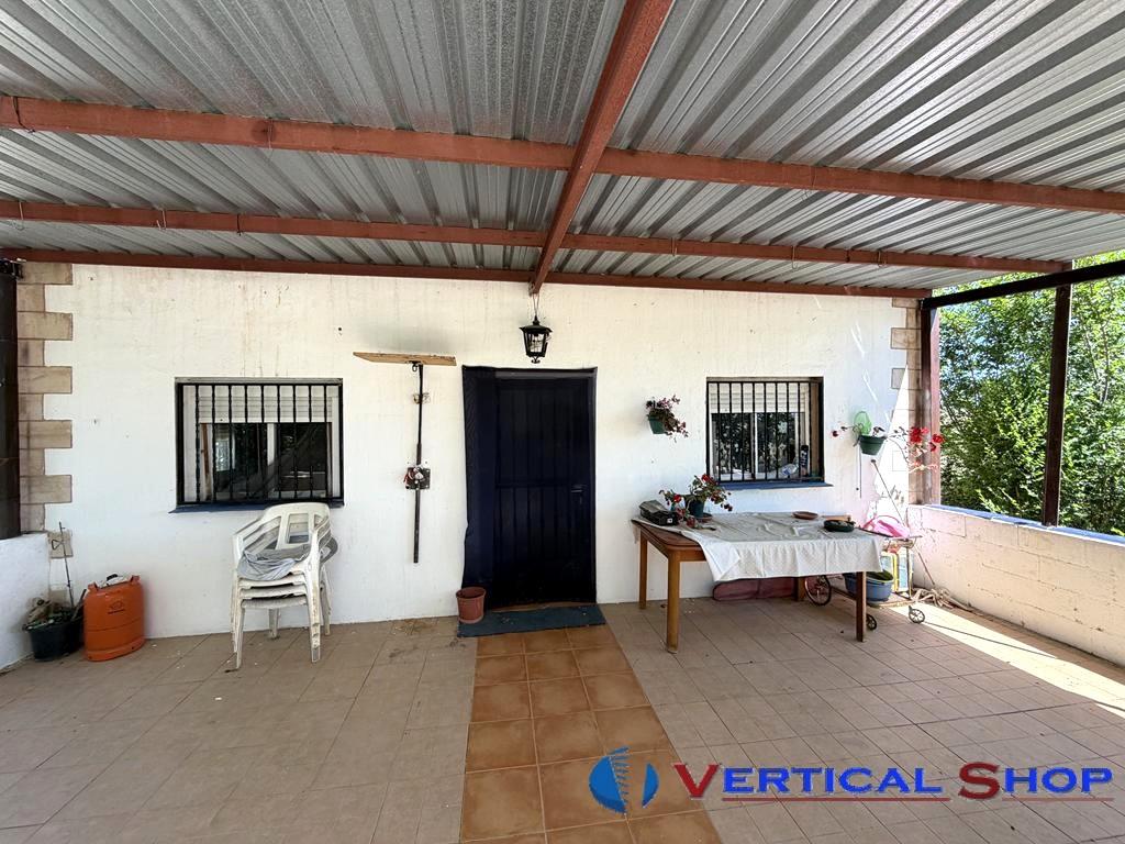 For sale of chalet in Caudete