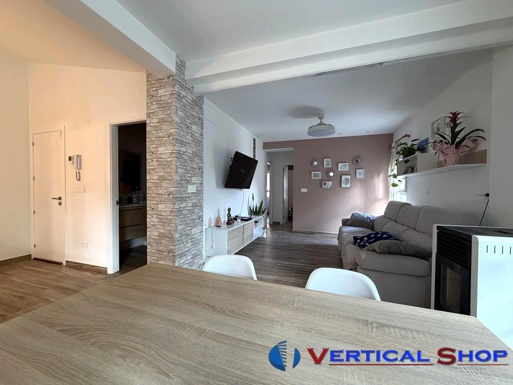 For sale of house in Caudete