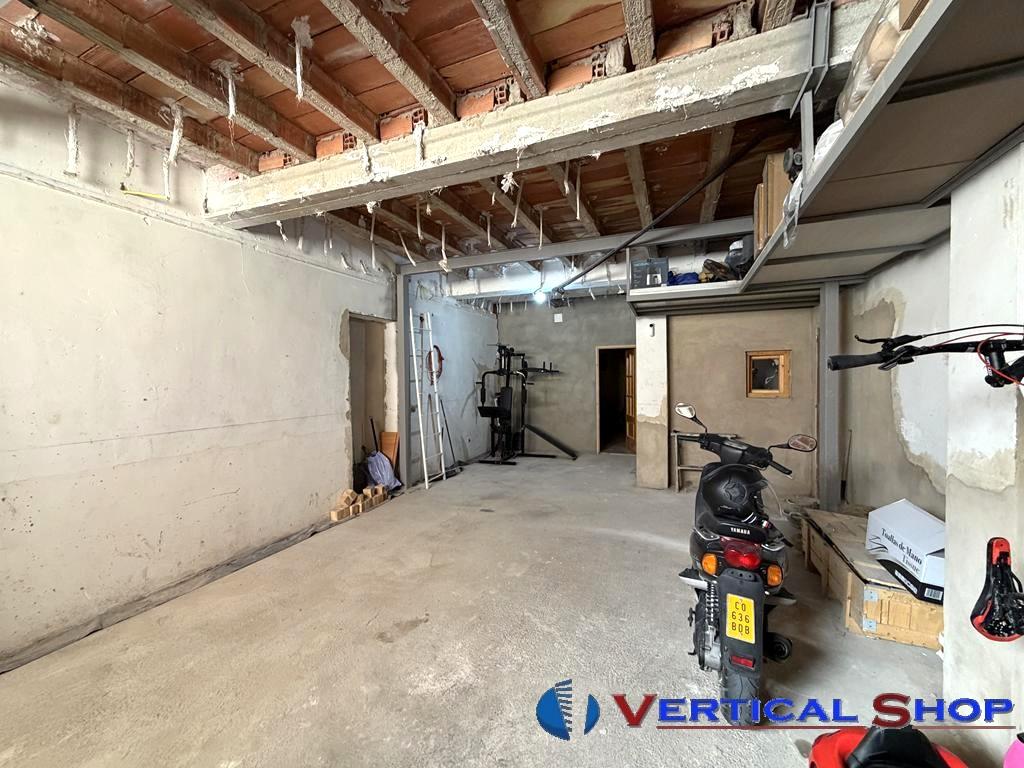 For sale of house in Caudete