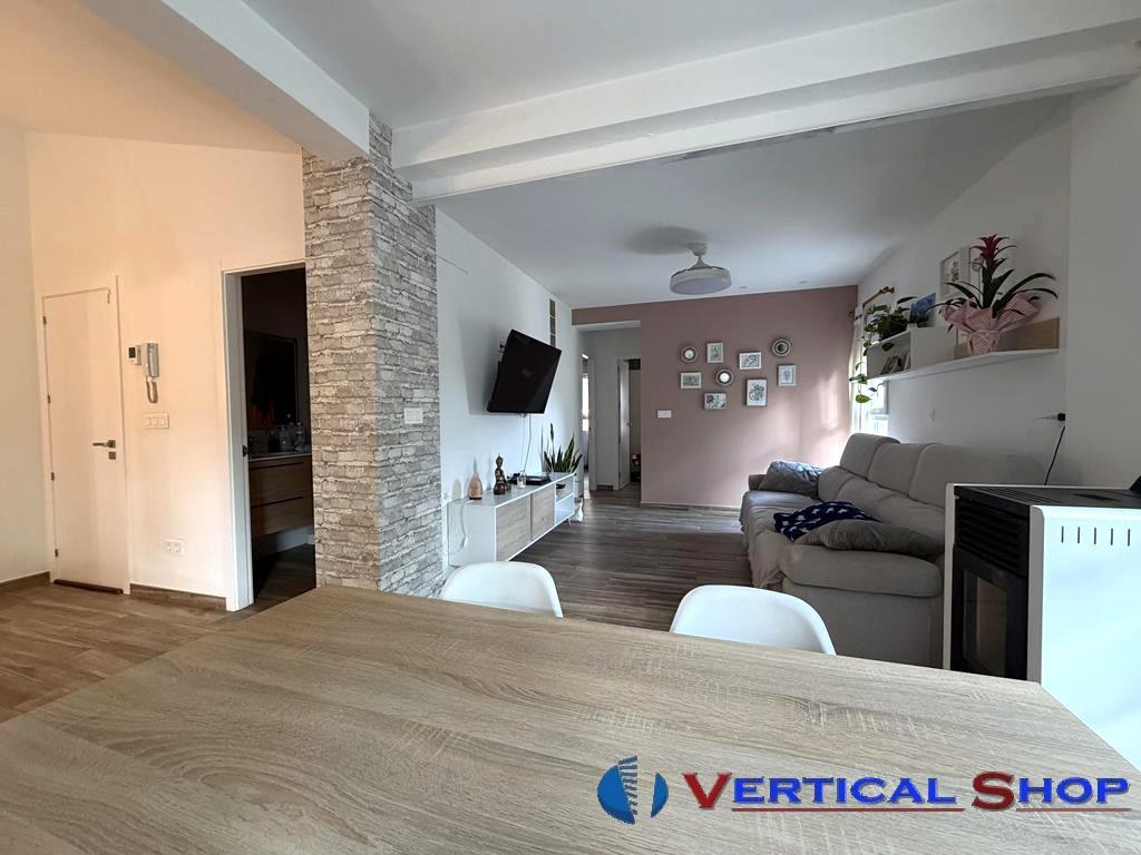 For sale of house in Caudete