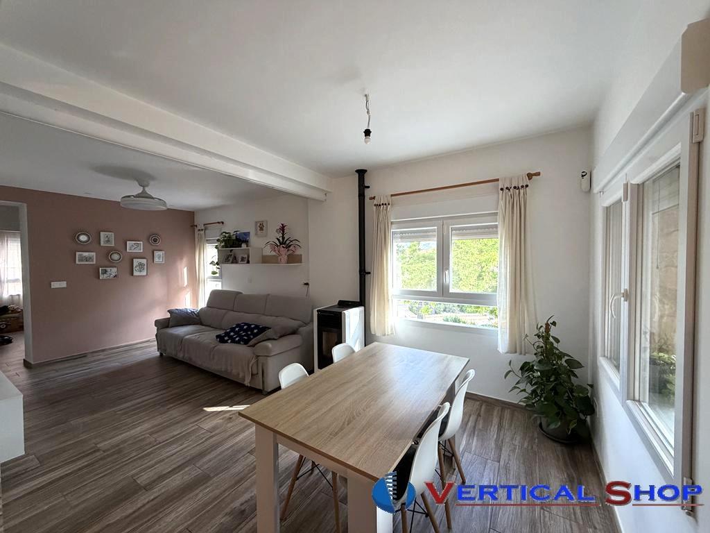For sale of house in Caudete