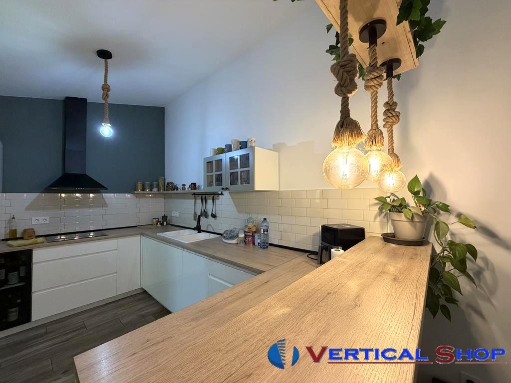 For sale of house in Caudete