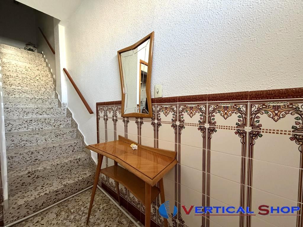 For sale of house in Caudete