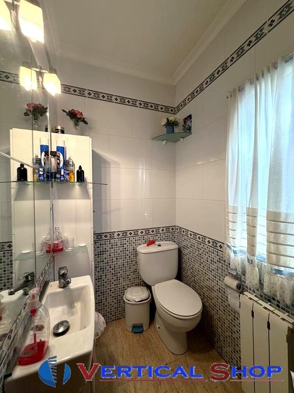 For sale of chalet in Villena