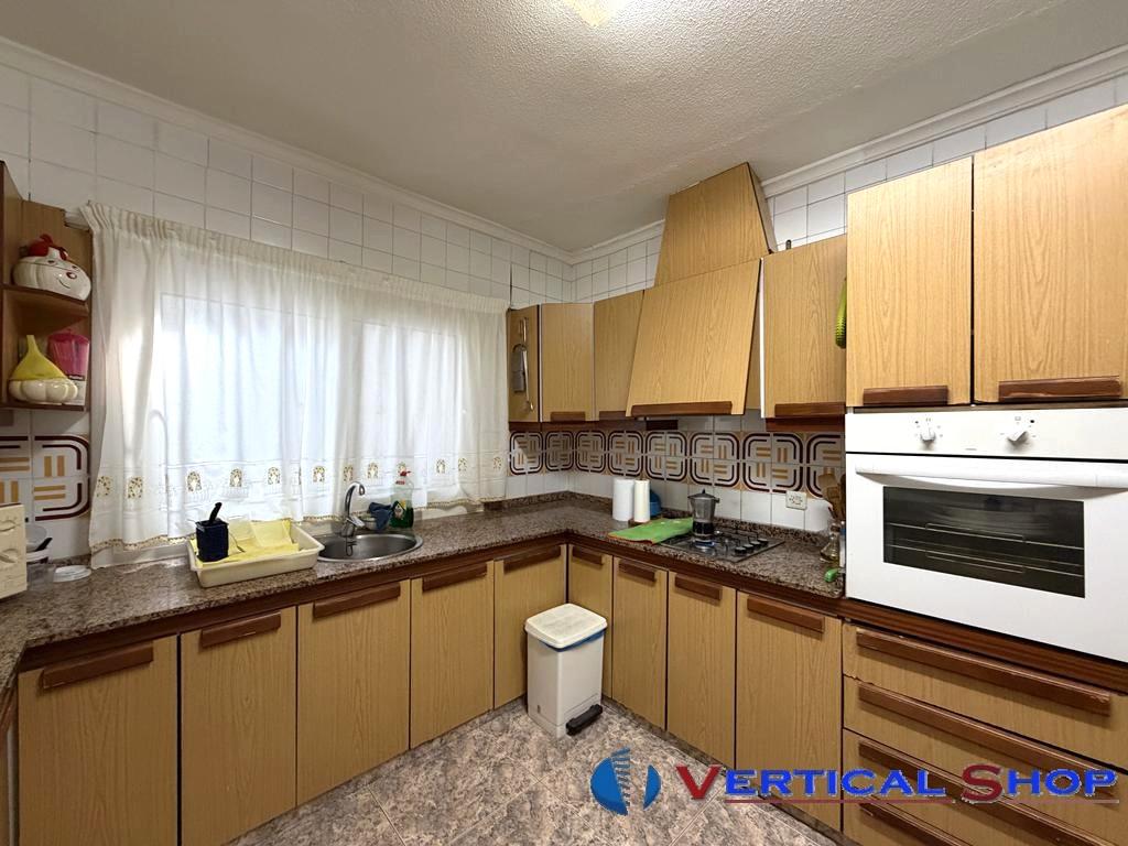 For sale of chalet in Villena