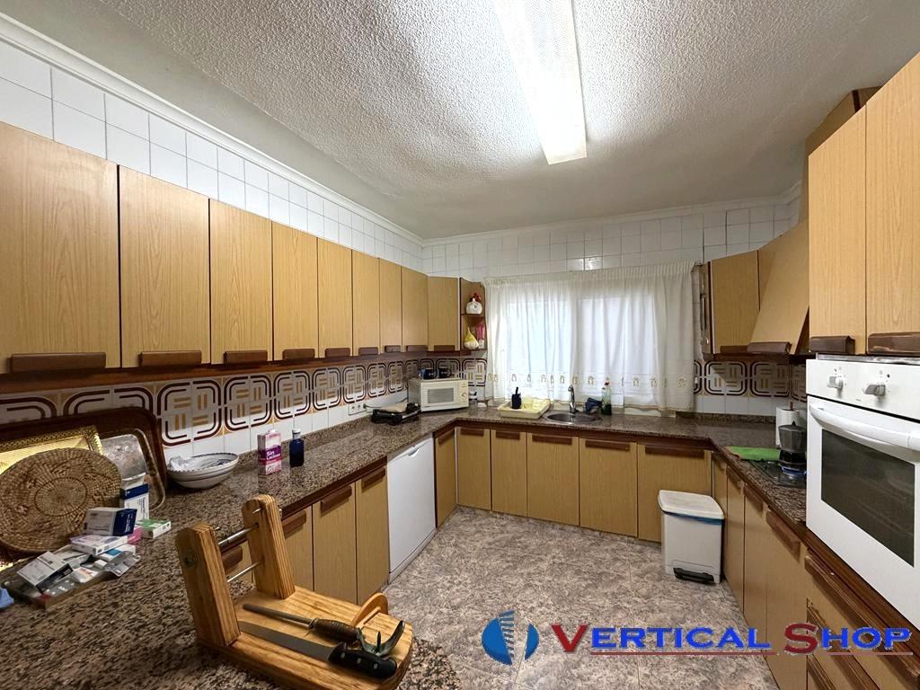 For sale of chalet in Villena