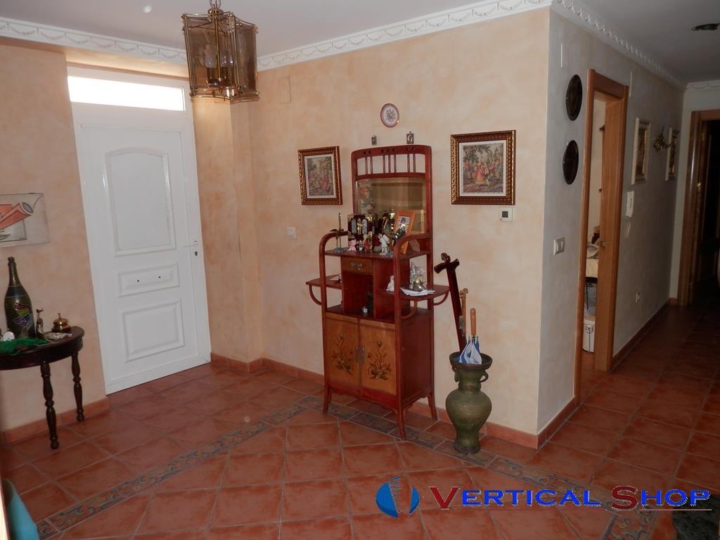For sale of house in Caudete