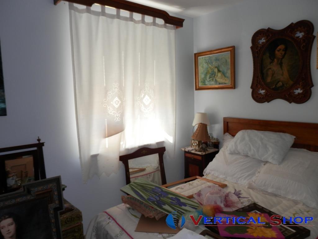 For sale of house in Caudete