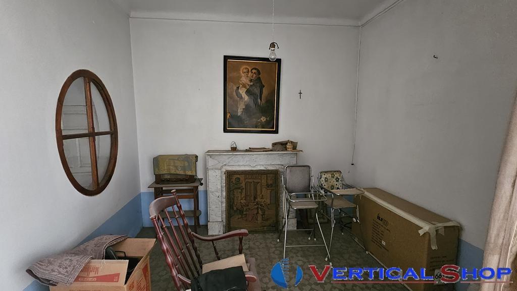 For sale of house in Caudete