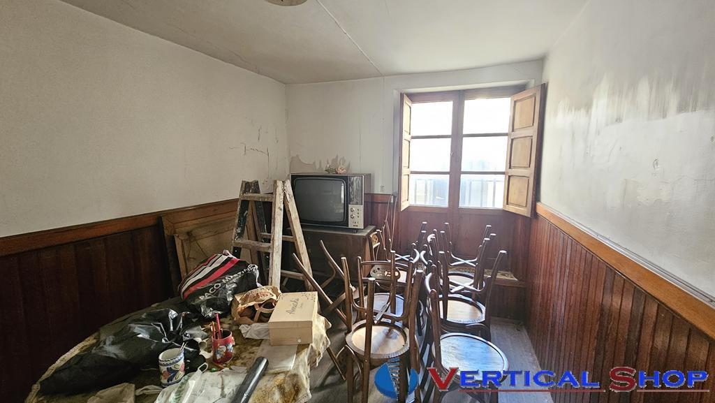 For sale of house in Caudete