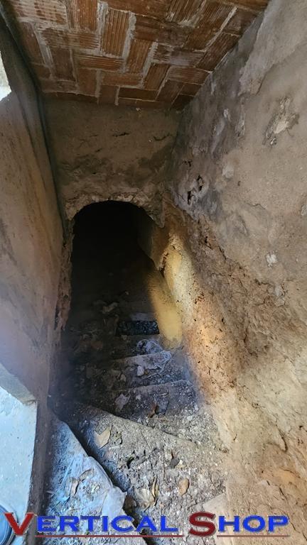 For sale of house in Caudete