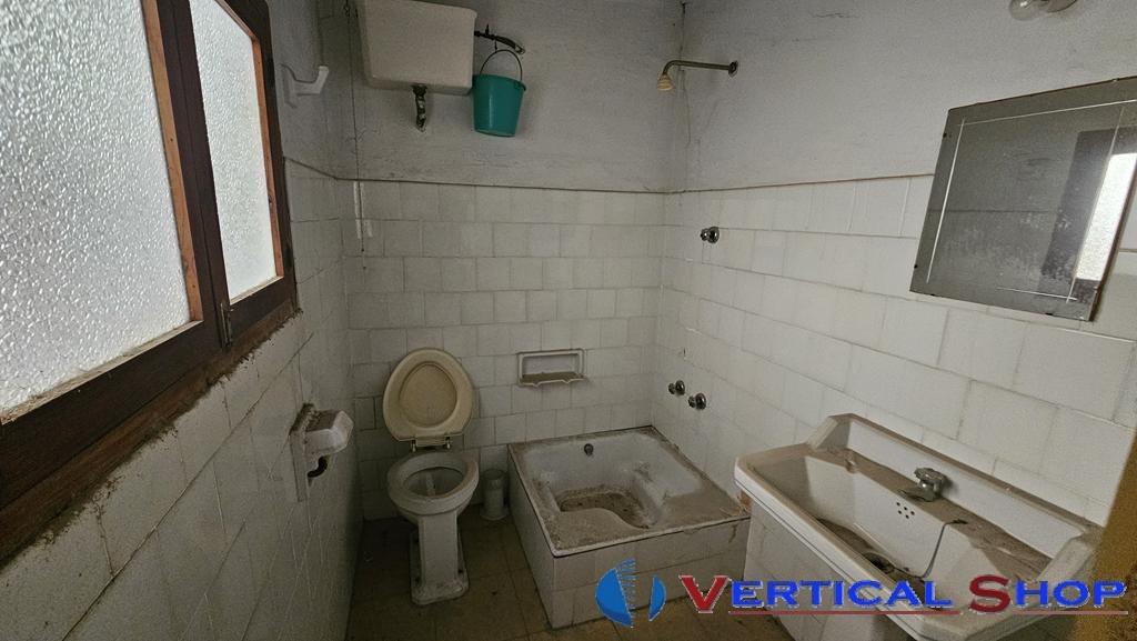 For sale of house in Caudete