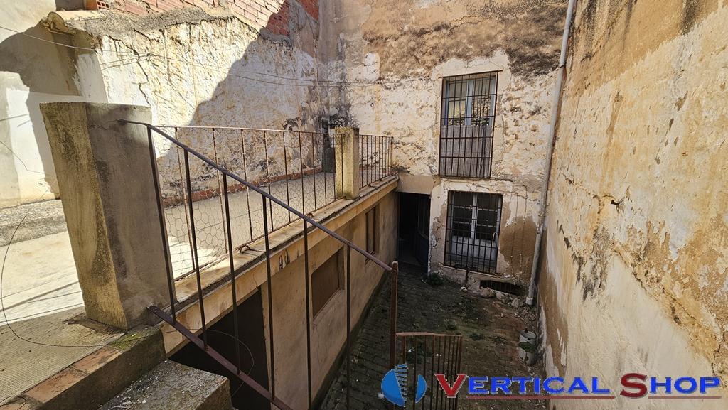 For sale of house in Caudete