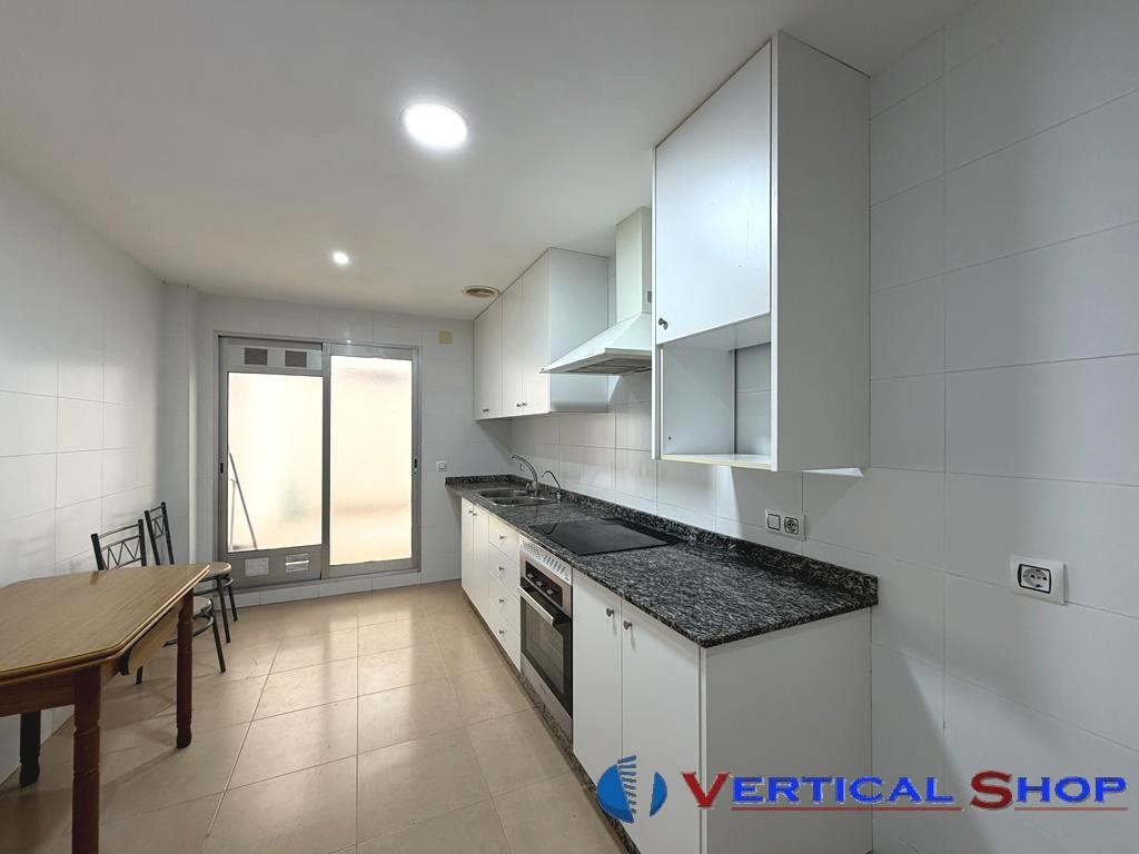 For sale of house in Caudete