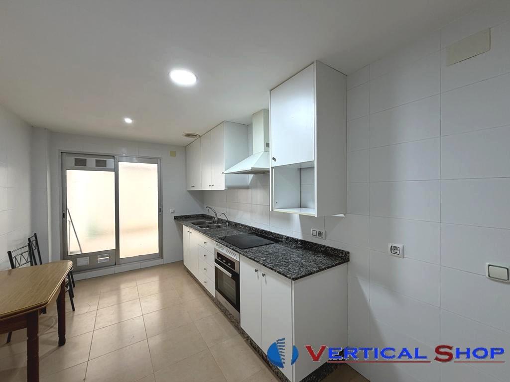 For sale of house in Caudete